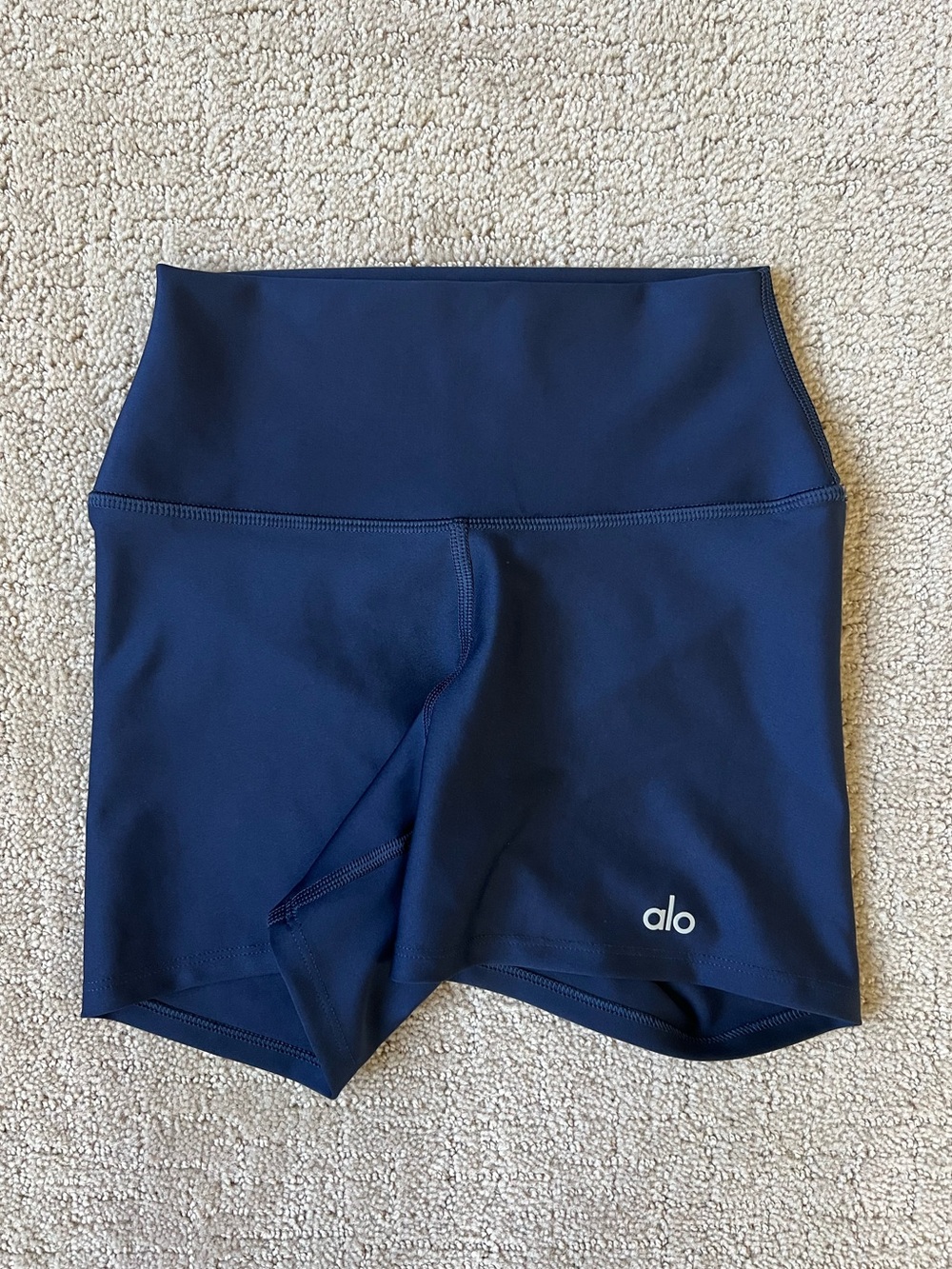 Alo Yoga 3” Inch High-Waist Airlift Short